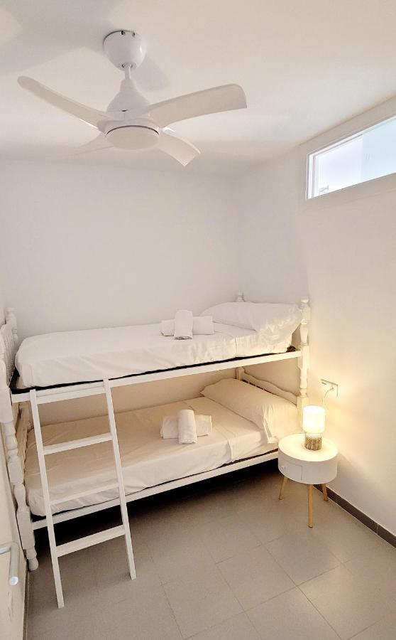 Precioso Apartamento Reformado En 1Ra Linea De Mar Sin Vistas كاليلا دو بالافروجيل المظهر الخارجي الصورة