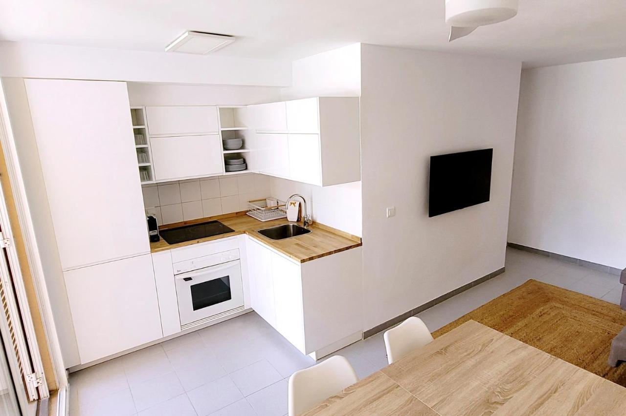 Precioso Apartamento Reformado En 1Ra Linea De Mar Sin Vistas كاليلا دو بالافروجيل المظهر الخارجي الصورة